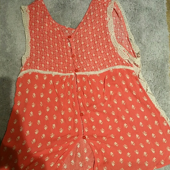 Tank top - Picture 3 of 3